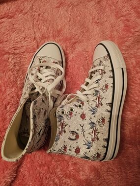 Converse White Canvas High-Top Sneakers with Tattoo Print W9 M7